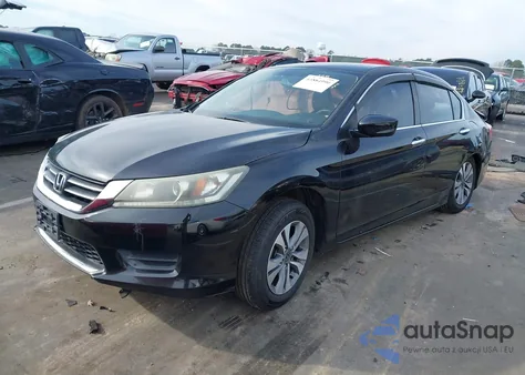 2015 Honda Accord Lx z USA, uszkodzony, nr VIN 1HGCR2F3XFA144949